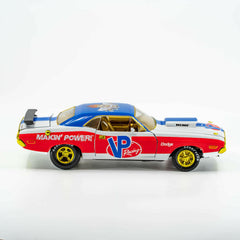 VP Racing 1970 Dodge Challenger Diecast— R/T HEMI 1:24 Scale-2